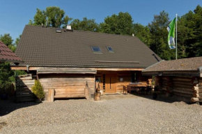 Eifelurlaub - kanadisches Blockstamm Ferienhaus für 12 Personen